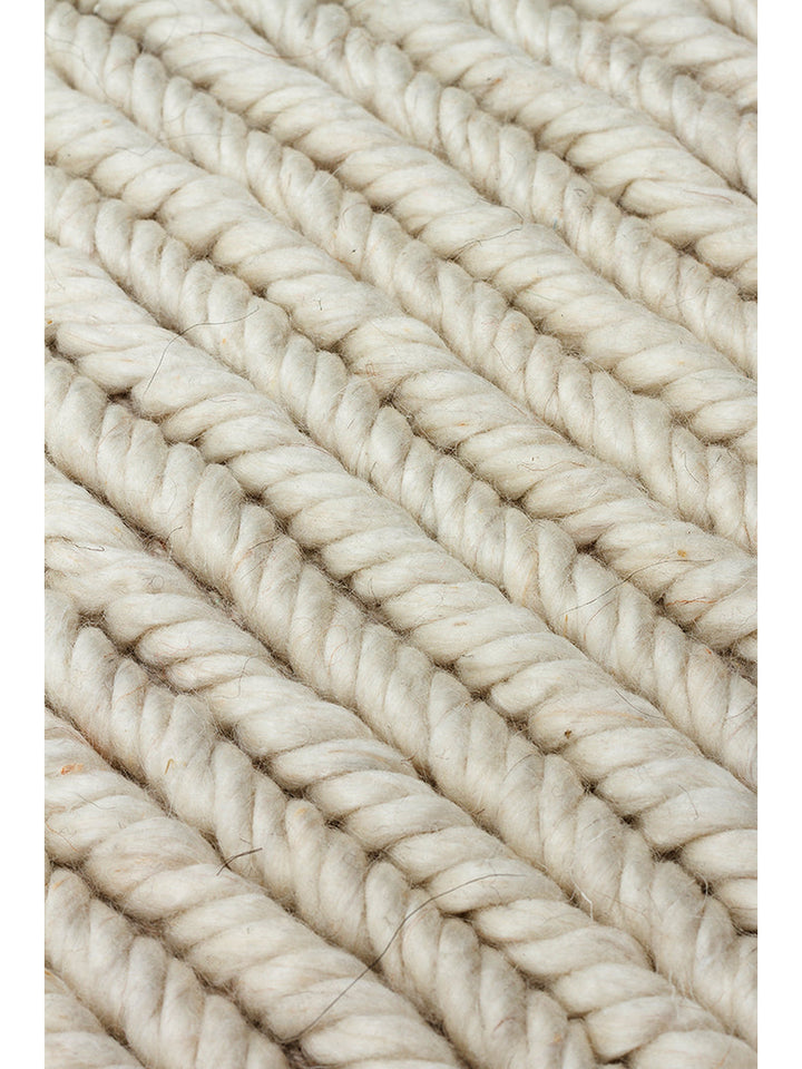 Bern Serisi El Dokuma Örgü Salon, Oturma Odası, Yatak Odası Halı IVORY - Carpetdocia