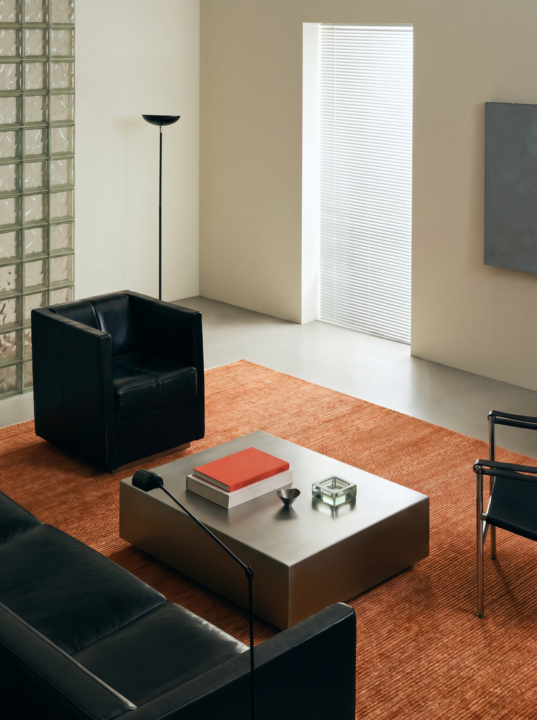 سجادة برازيليا اليدوية الحديثة البسيطة الأنيقة الخاصة TENCEL™ على النول الأسود PLAIN TERRACOTTA