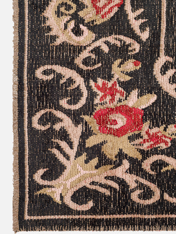 Ruggadocia Karabağ Gül Buketi Desenli Halı detay